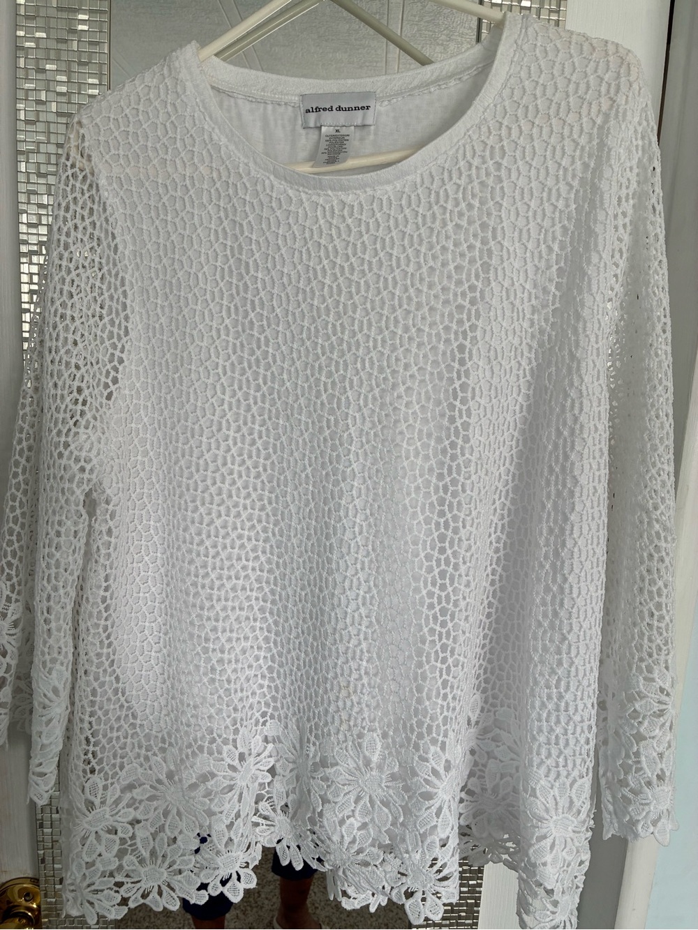 Alfred Dunner White Crochet Lace Long Sleeve Top